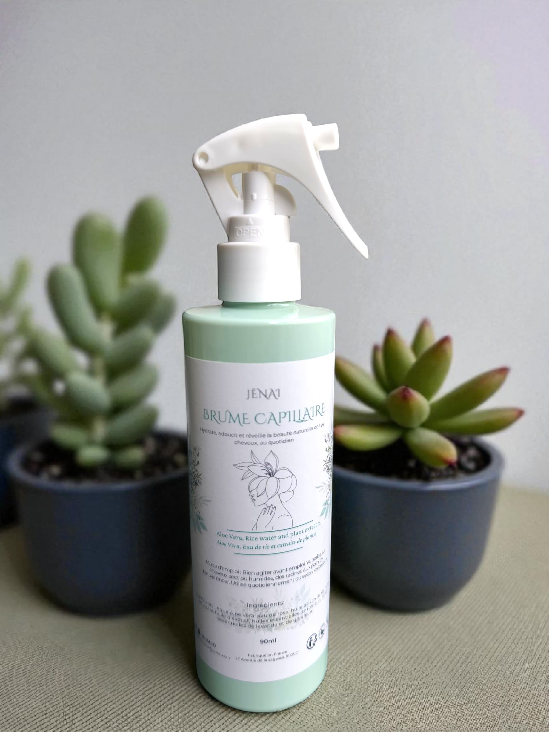 Brume capillaire aux herbes